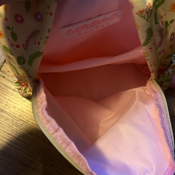 Yellow floral small backpack - Picture 4 of 7